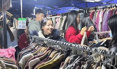 杭州摆地摊爆料事件最新