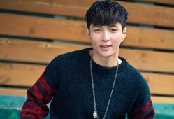 娱乐圈吃瓜直播间张艺兴,娱乐圈吃瓜直播间的焦点人物