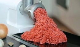 火腿肠制作爆料视频播放,揭秘美味背后的秘密